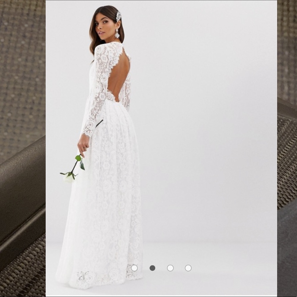 Wedding dress